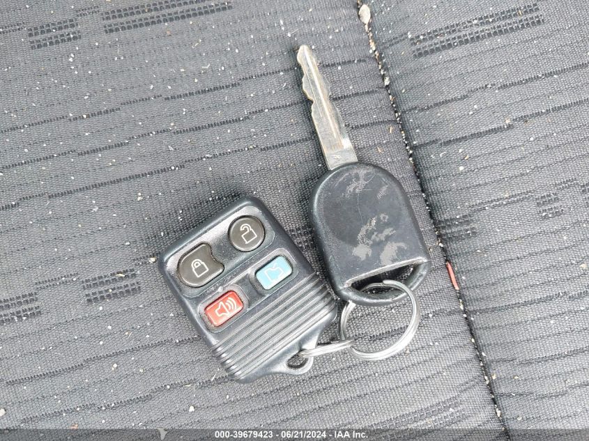 2009 Ford Focus Se VIN: 1FAHP32N59W216788 Lot: 39679423