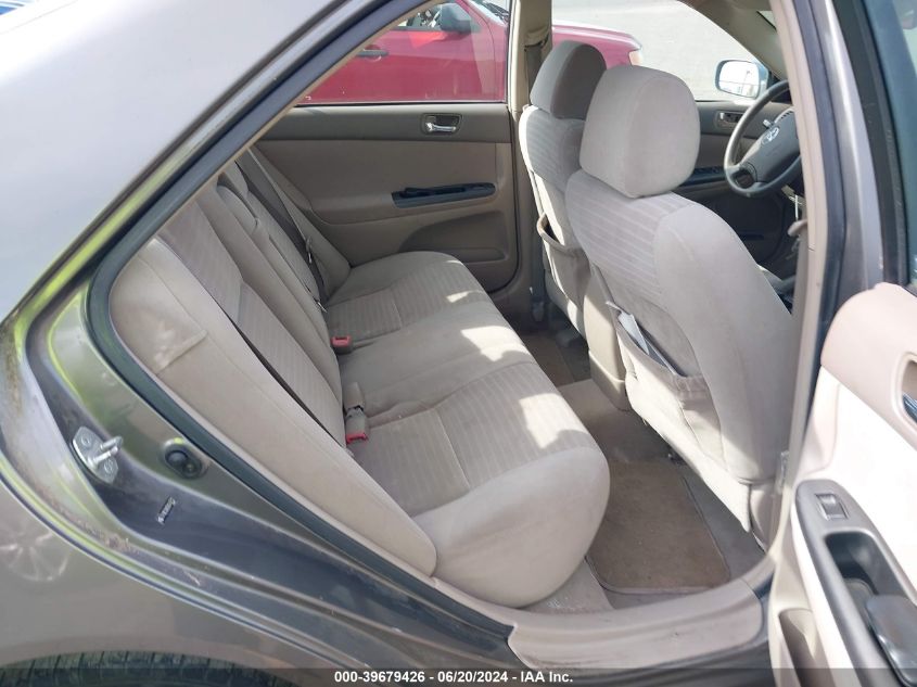 2005 Toyota Camry Le VIN: 4T1BE32K05U543712 Lot: 39679426