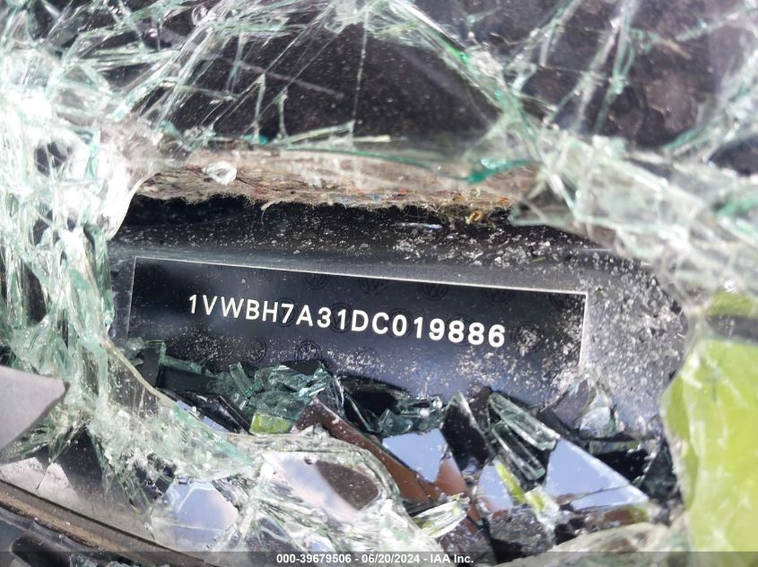 2013 Volkswagen Passat 2.5L Se VIN: 1VWBH7A31DC019886 Lot: 39679506