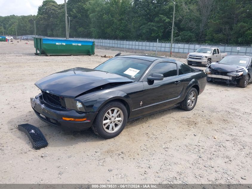 2007 Ford Mustang V6 Deluxe/V6 Premium VIN: 1ZVFT80N975210103 Lot: 39679531