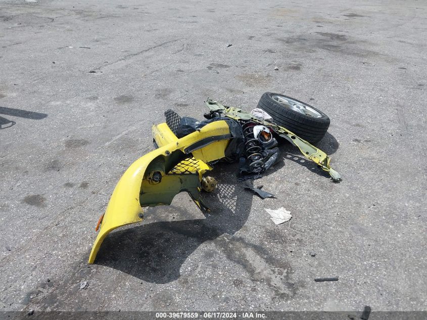 2003 Toyota Mr2 Spyder VIN: JTDFR320330065248 Lot: 39679559