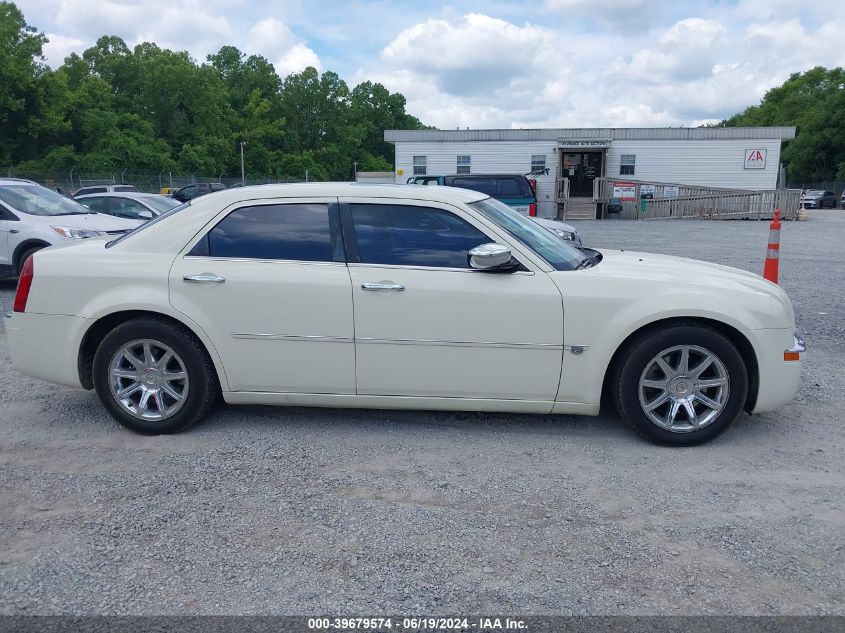 2006 Chrysler 300C VIN: 2C3KA63H66H106696 Lot: 39679574