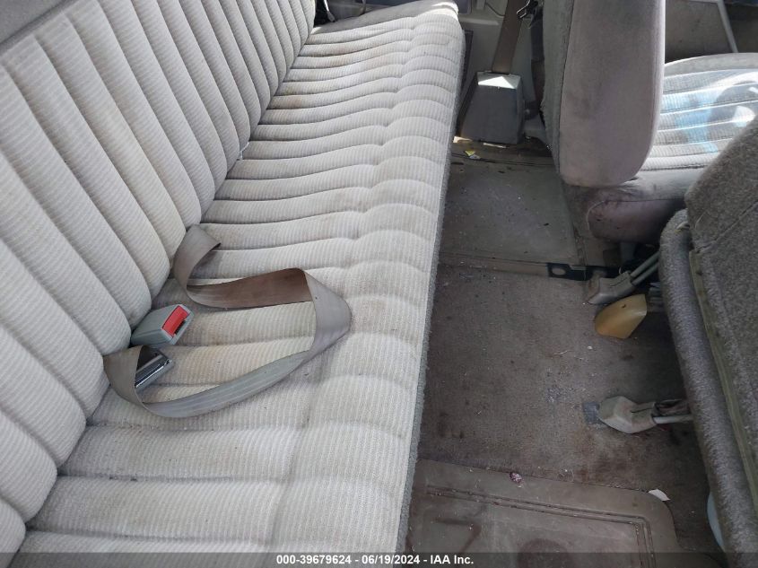 1994 GMC Sierra C1500 VIN: 2GTEC19K3R1539138 Lot: 39679624