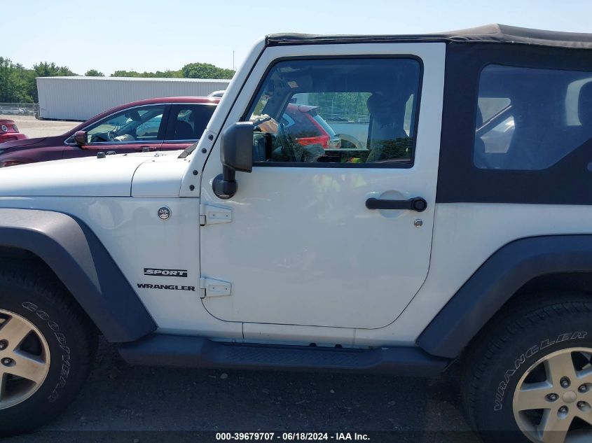 2015 Jeep Wrangler Sport VIN: 1C4AJWAG4FL577184 Lot: 39679707