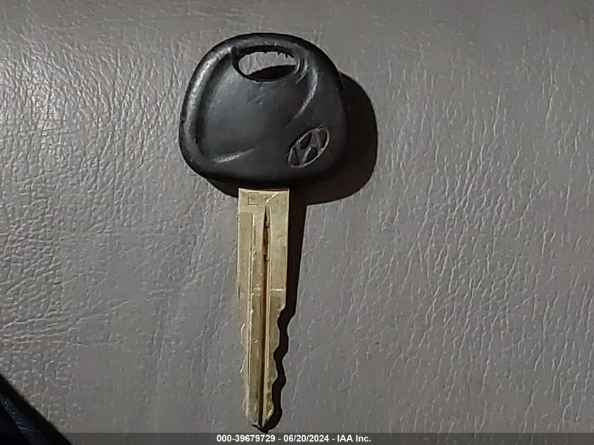 2001 Hyundai Sonata Gls VIN: KMHWF35VX1A483289 Lot: 39679729