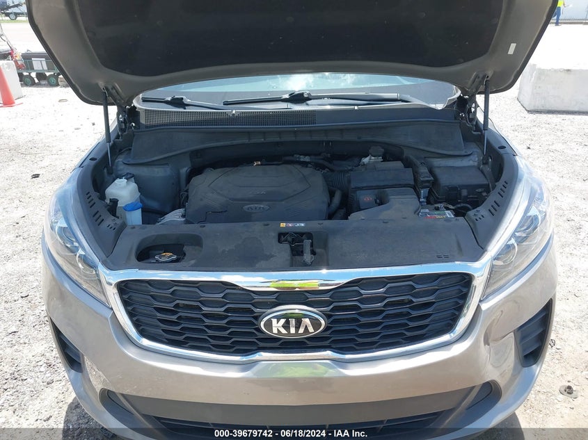 2019 Kia Sorento 3.3L Lx VIN: 5XYPG4A55KG547029 Lot: 39679742