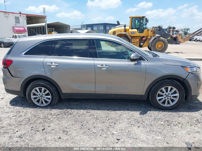 2019 Kia Sorento 3.3L Lx VIN: 5XYPG4A55KG547029 Lot: 39679742