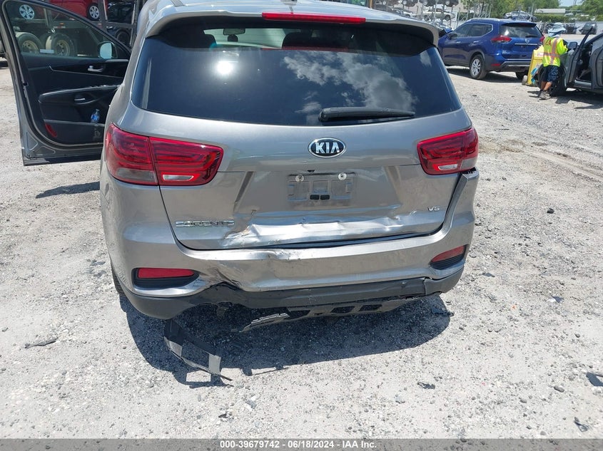 2019 Kia Sorento 3.3L Lx VIN: 5XYPG4A55KG547029 Lot: 39679742