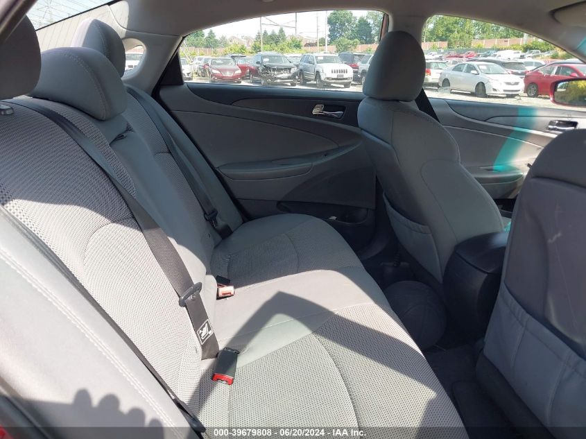 5NPEB4AC3EH881531 2014 Hyundai Sonata Gls