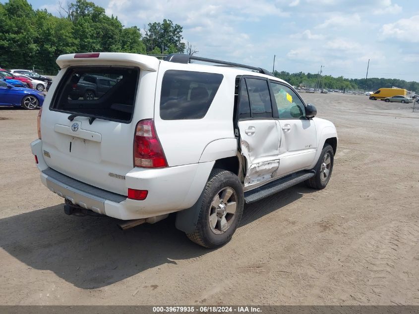 2004 Toyota 4Runner Sr5 V8 VIN: JTEBT14R448010810 Lot: 39679935