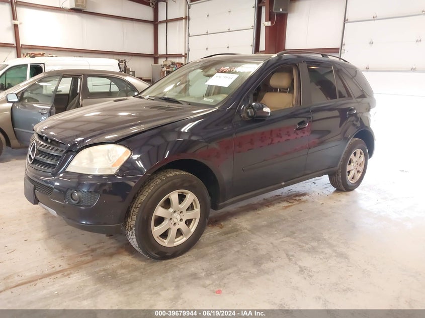 2006 Mercedes-Benz Ml 350 4Matic VIN: 4JGBB86E46A101755 Lot: 39679944