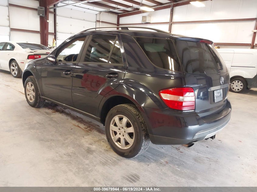 2006 Mercedes-Benz Ml 350 4Matic VIN: 4JGBB86E46A101755 Lot: 39679944