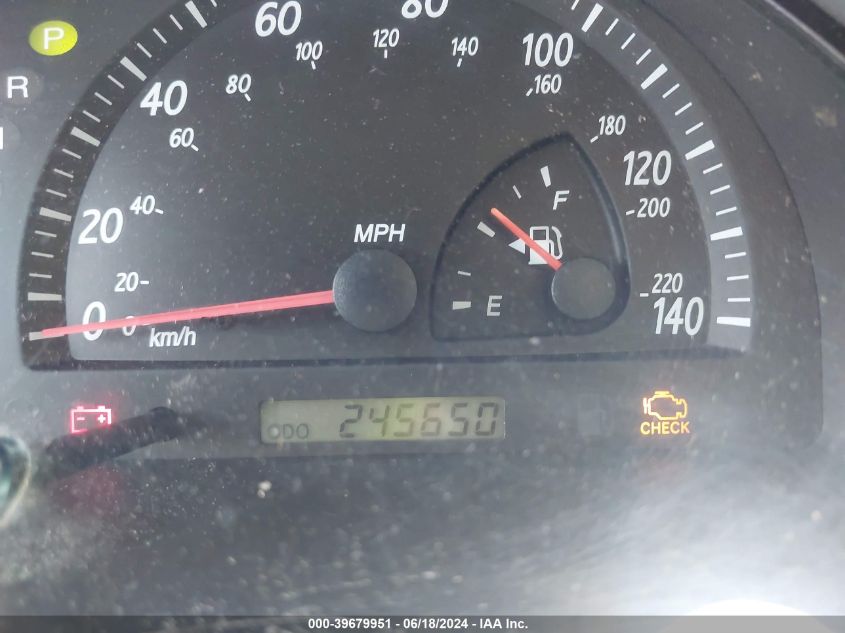 2004 Toyota Camry Xle VIN: 4T1BE30K84U293752 Lot: 39679951