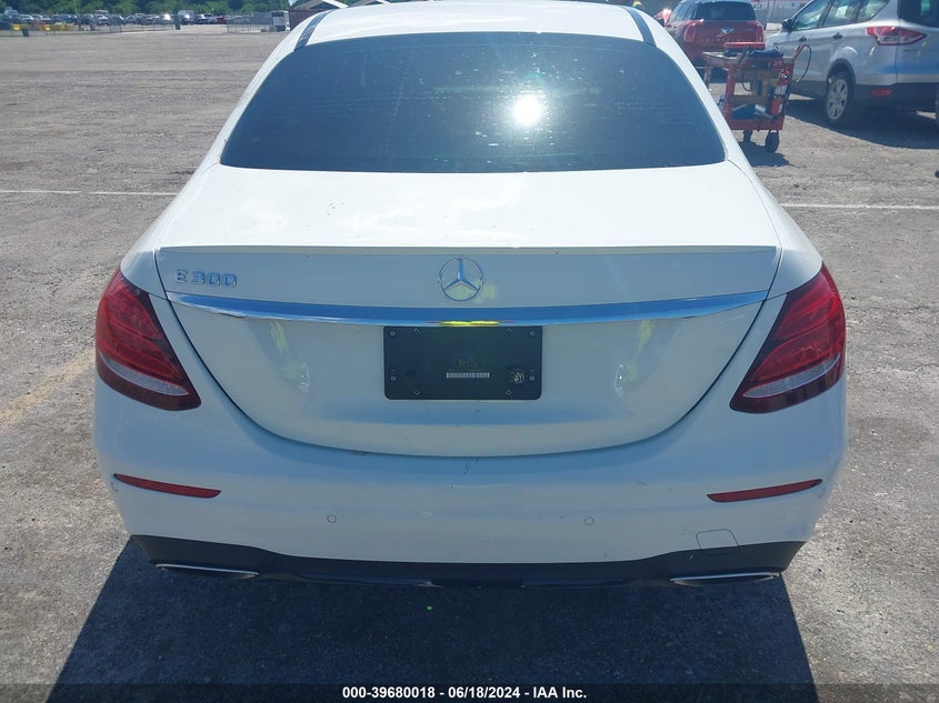 2018 MERCEDES-BENZ E 300 VIN: WDDZF4JB6JA437256