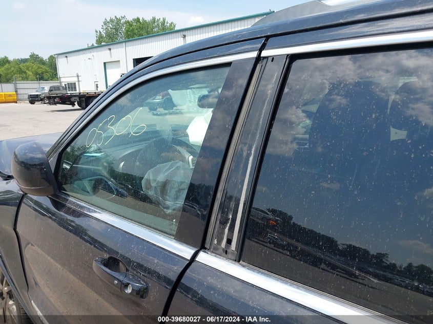 2013 Jeep Grand Cherokee Laredo VIN: 1C4RJFAG2DC605306 Lot: 39680027