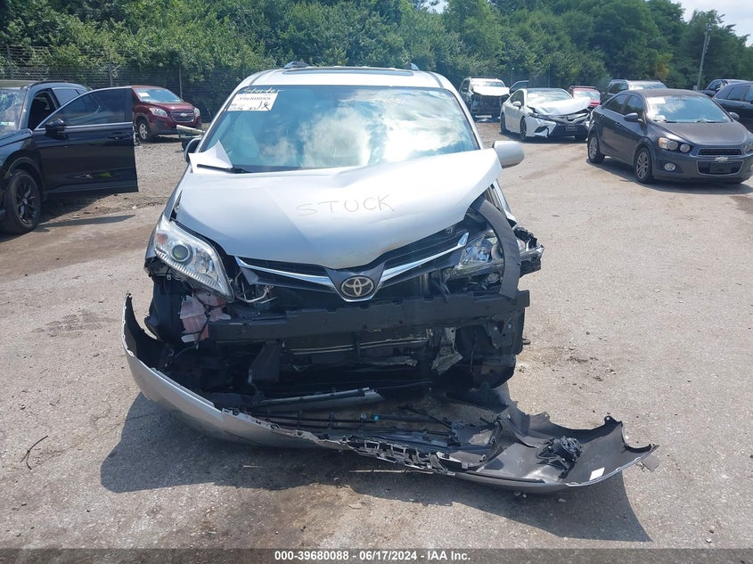 2019 Toyota Sienna Xle 8 Passenger VIN: 5TDYZ3DC4KS997051 Lot: 39680088