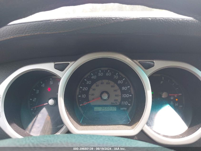 2003 Toyota 4Runner Sr5/Sport VIN: JTEZU14R630005908 Lot: 39680139