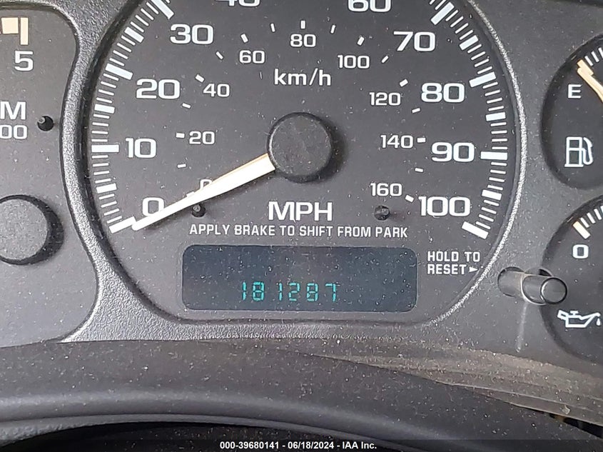 2002 Chevrolet Silverado 2500Hd Ls VIN: 1GCHK23142F120297 Lot: 39680141