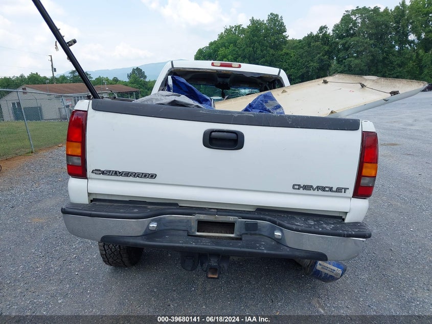 2002 Chevrolet Silverado 2500Hd Ls VIN: 1GCHK23142F120297 Lot: 39680141