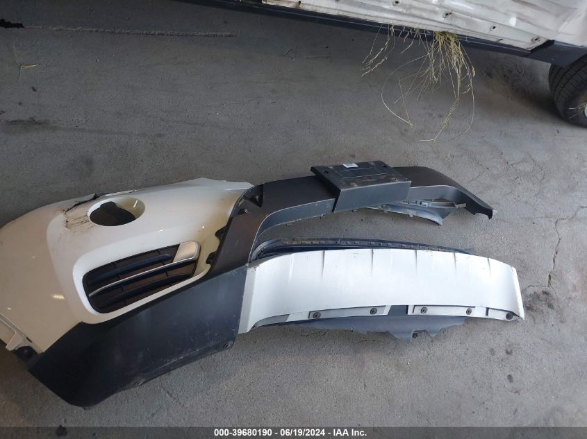 2016 BMW X3 xDrive28I VIN: 5UXWX9C52G0D77944 Lot: 39680190