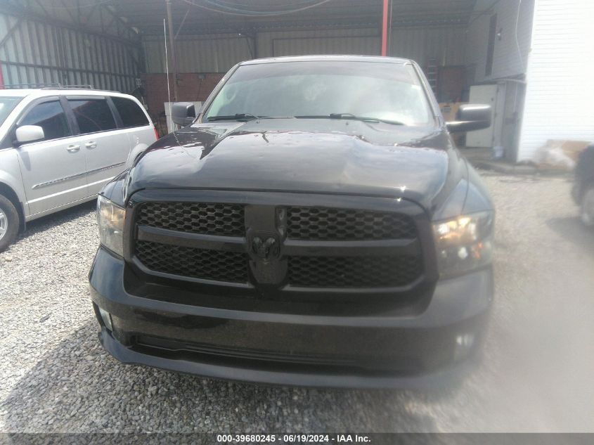 2017 Ram 1500 Express Quad Cab 4X4 6'4 Box VIN: 1C6RR7FT5HS575662 Lot: 39680245