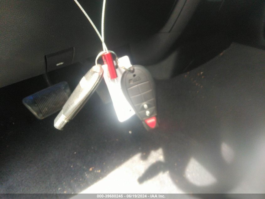 2017 Ram 1500 Express Quad Cab 4X4 6'4 Box VIN: 1C6RR7FT5HS575662 Lot: 39680245