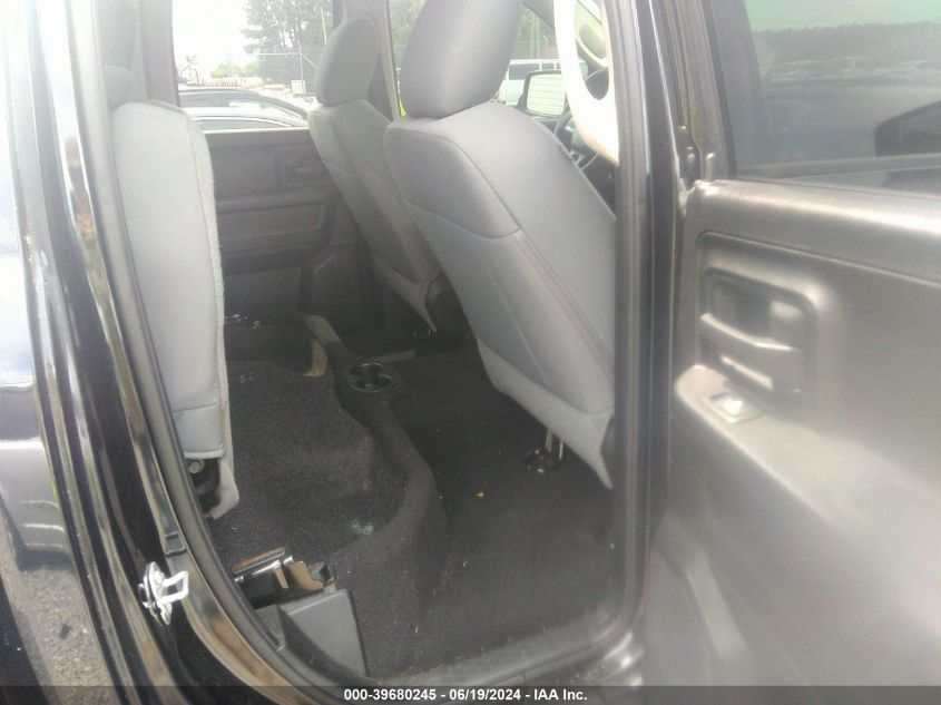 2017 Ram 1500 Express Quad Cab 4X4 6'4 Box VIN: 1C6RR7FT5HS575662 Lot: 39680245