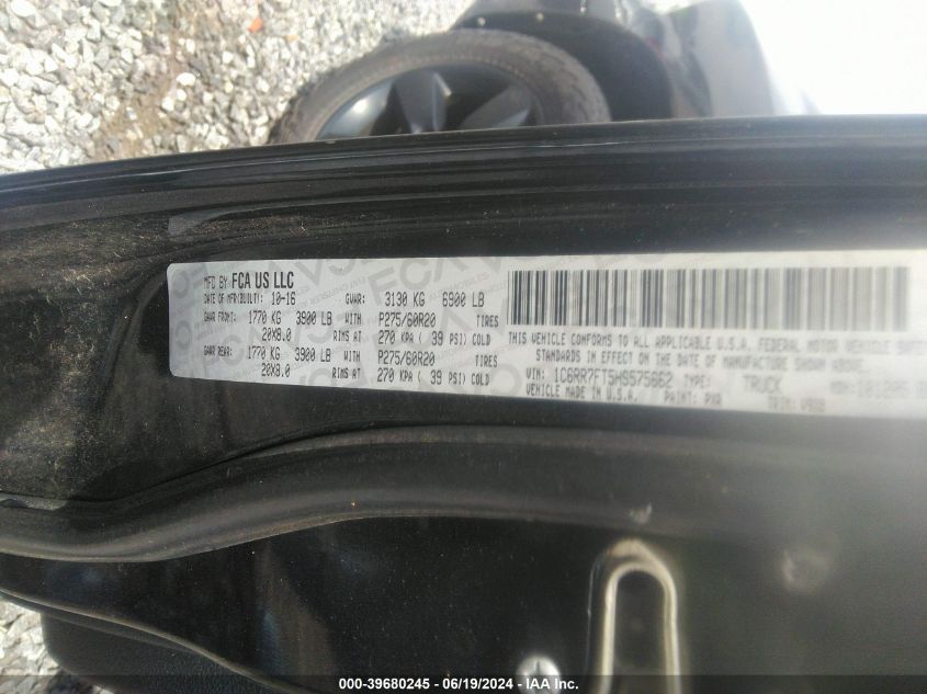 2017 Ram 1500 Express Quad Cab 4X4 6'4 Box VIN: 1C6RR7FT5HS575662 Lot: 39680245