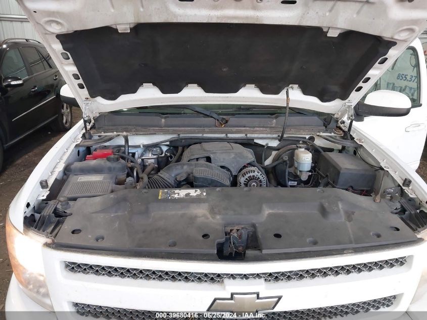 2010 Chevrolet Silverado 1500 Lt VIN: 1GCSKSE39AZ215150 Lot: 39680416