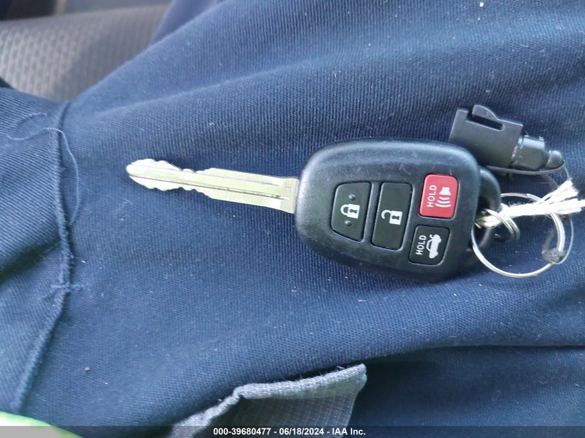 2016 Toyota Camry Se VIN: 4T1BF1FK4GU259983 Lot: 39680477