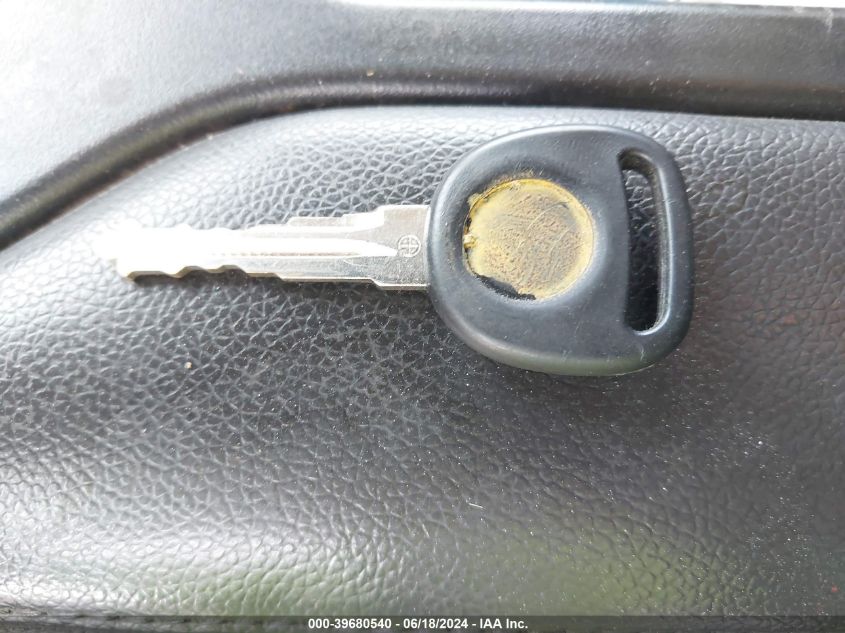 2008 Chevrolet Silverado 1500 Work Truck VIN: 2GCEK19JX81233403 Lot: 39680540