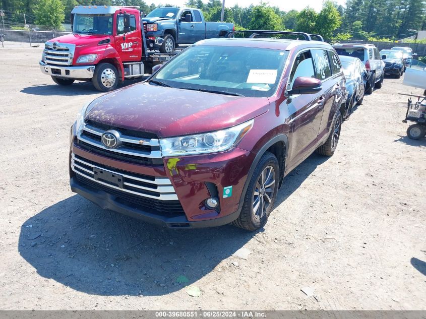 5TDJZRFH1HS432214 2017 TOYOTA HIGHLANDER - Image 2