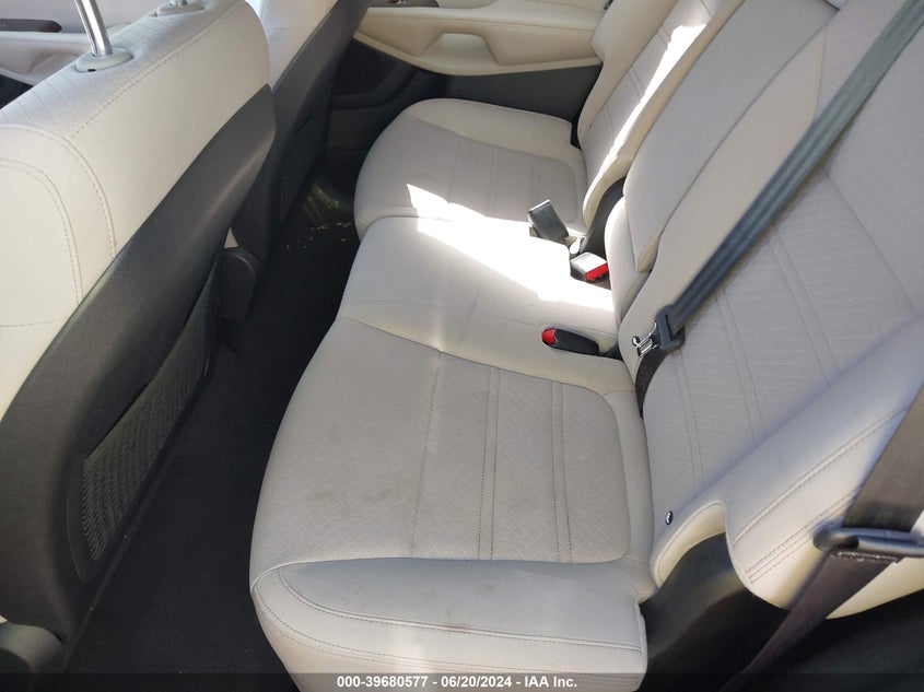 2018 Kia Sorento 2.4L Lx VIN: 5XYPGDA33JG419157 Lot: 39680577