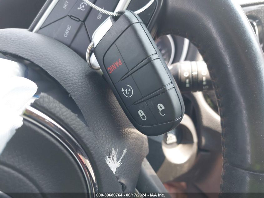 2018 Jeep Compass Limited 4X4 VIN: 3C4NJDCB8JT365702 Lot: 39680764