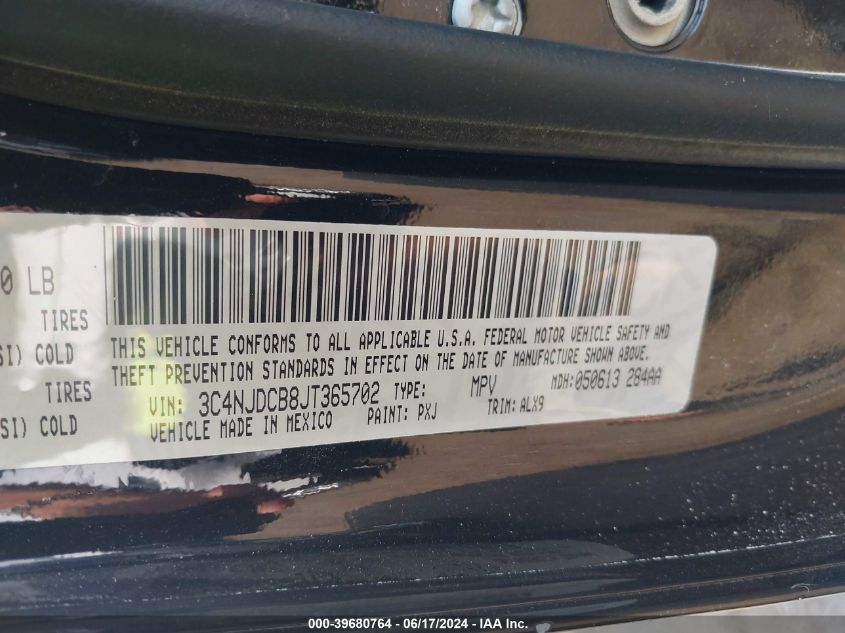 2018 Jeep Compass Limited 4X4 VIN: 3C4NJDCB8JT365702 Lot: 39680764