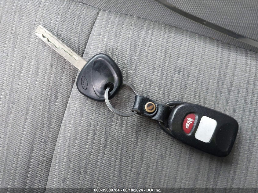 2017 Hyundai Accent Se VIN: KMHCT4AE2HU318305 Lot: 39680784