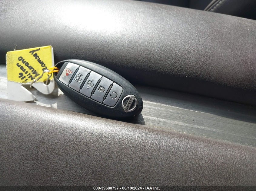 2016 Nissan Murano Platinum VIN: 5N1AZ2MH2GN146592 Lot: 39680797