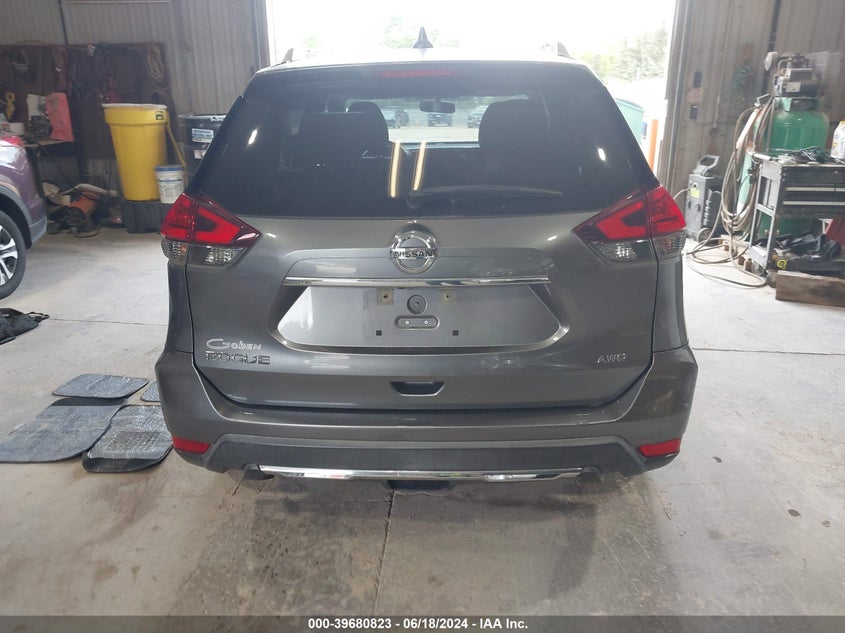 2017 Nissan Rogue S VIN: KNMAT2MV8HP582526 Lot: 39680823