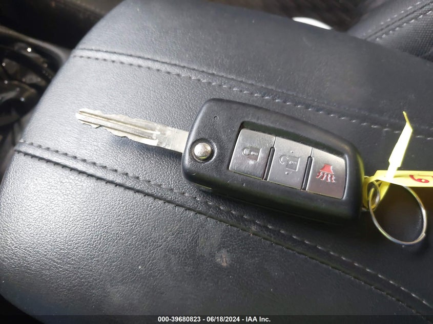 2017 Nissan Rogue S VIN: KNMAT2MV8HP582526 Lot: 39680823