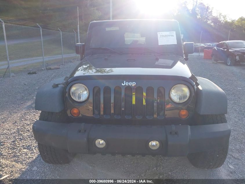 2012 Jeep Wrangler Unlimited Sport VIN: 1C4BJWDG7CL138461 Lot: 39680996