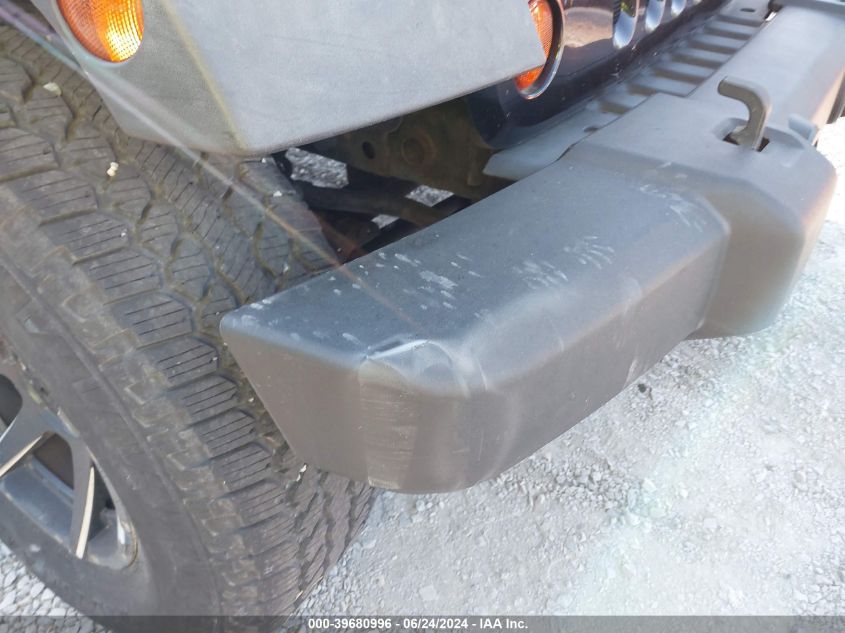 2012 Jeep Wrangler Unlimited Sport VIN: 1C4BJWDG7CL138461 Lot: 39680996