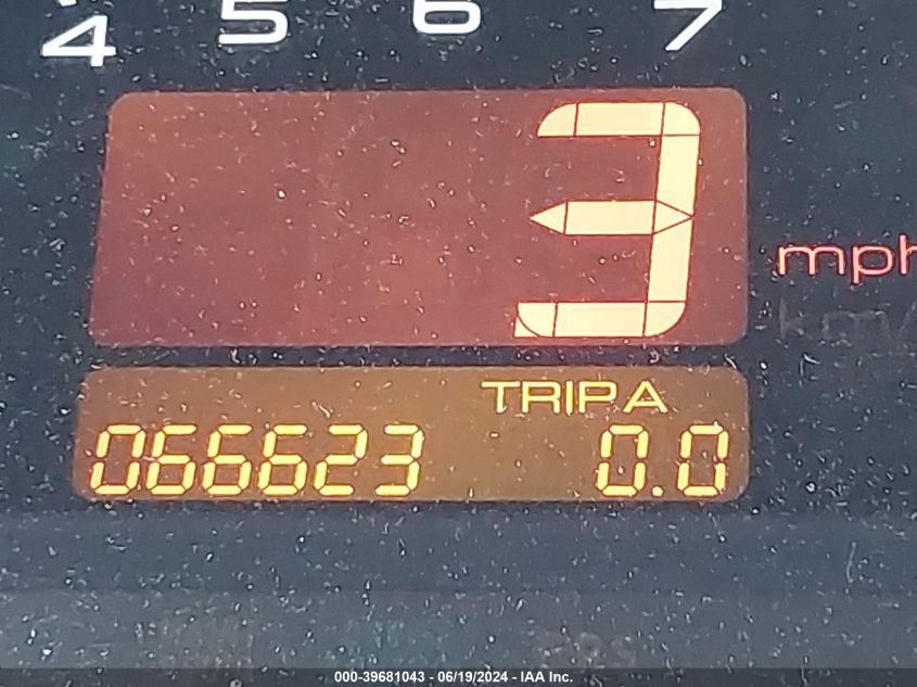 2000 Honda S2000 VIN: JHMAP1149YT007707 Lot: 39681043