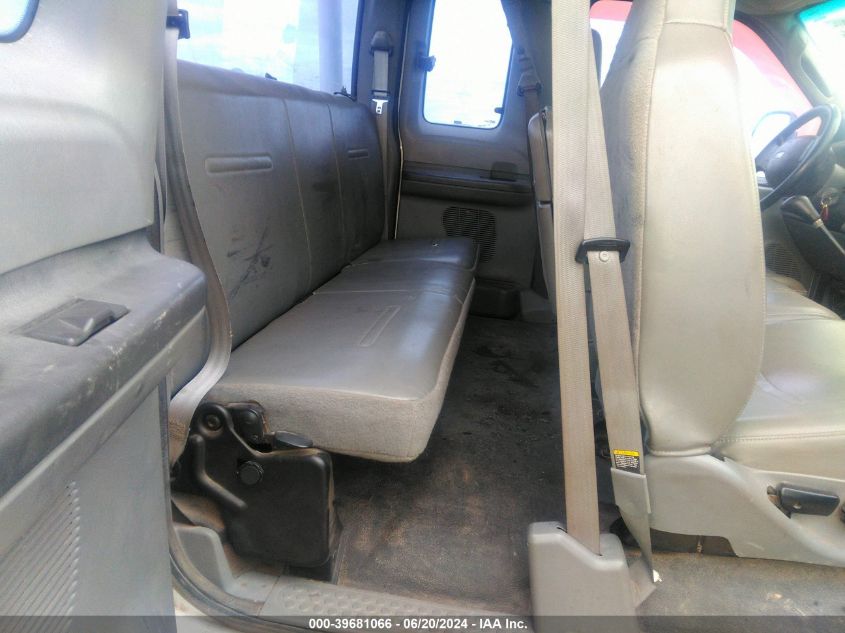 2004 Ford F-350 Super Duty VIN: 1FDWX37P04EC80727 Lot: 39681066