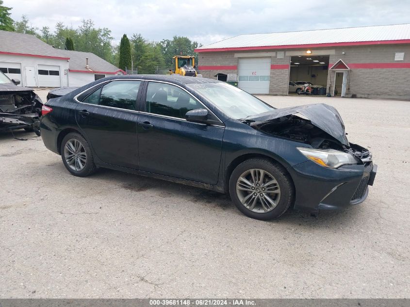 4T1BF1FK2HU332866 2017 TOYOTA CAMRY - Image 1