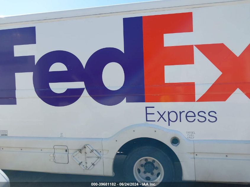 2014 Isuzu Commercial Van VIN: JALB4T17XE7W00581 Lot: 39681182