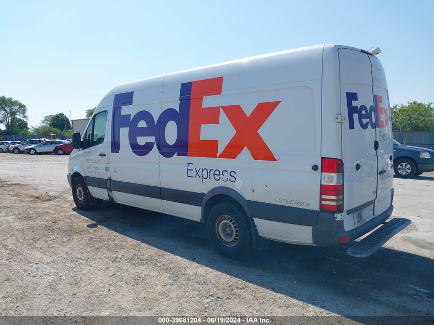 2011 Mercedes-Benz Sprinter 2500 High Roof VIN: WD3PE8CB2B5609649 Lot: 39681204