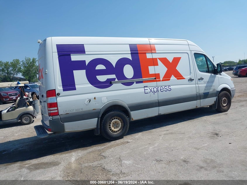 2011 Mercedes-Benz Sprinter 2500 High Roof VIN: WD3PE8CB2B5609649 Lot: 39681204