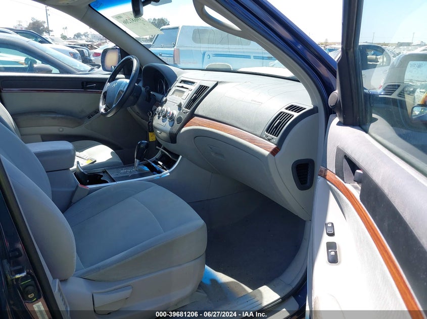 2007 Hyundai Veracruz Gls/Limited/Se VIN: KM8NU13CX7U008126 Lot: 39681206