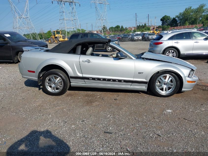 2007 Ford Mustang Gt Deluxe/Gt Premium VIN: 1ZVFT85H875196990 Lot: 39681228