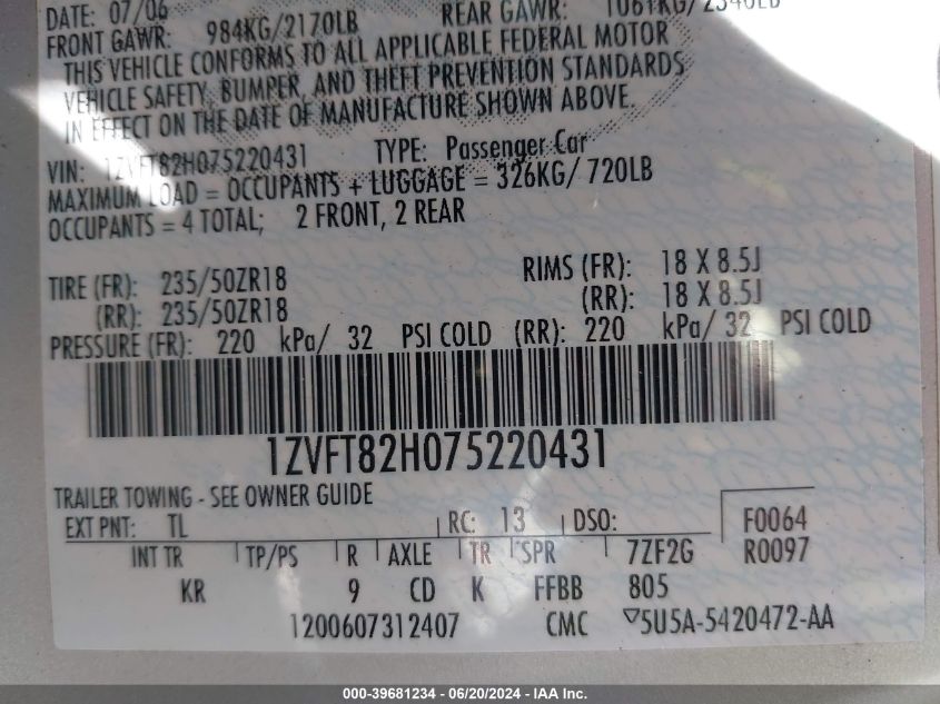 2007 Ford Mustang Gt Deluxe/Gt Premium VIN: 1ZVFT82H075220431 Lot: 39681234